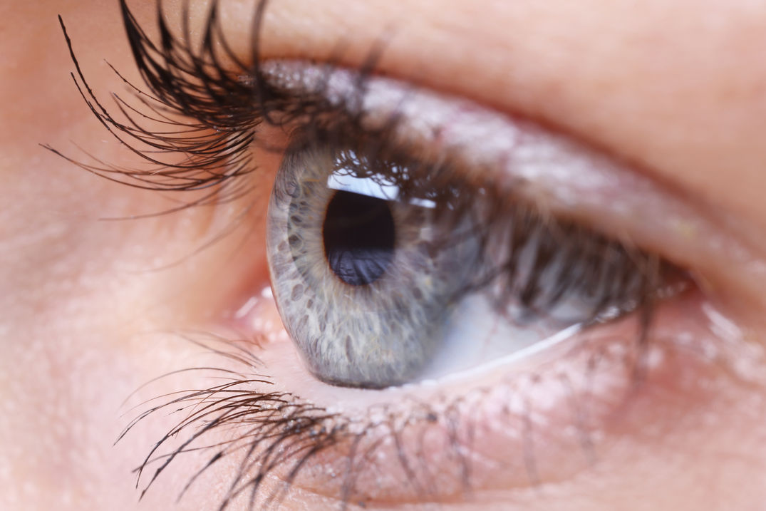 Sindromul ochiului uscat si iritatia ochiului